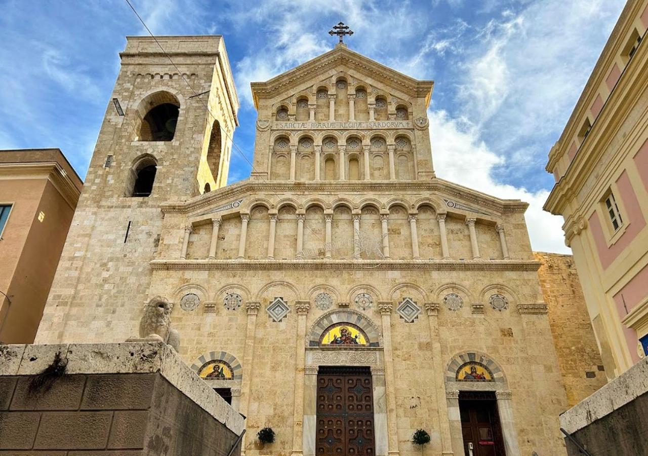 מלון Cagliari Novecento מראה חיצוני תמונה
